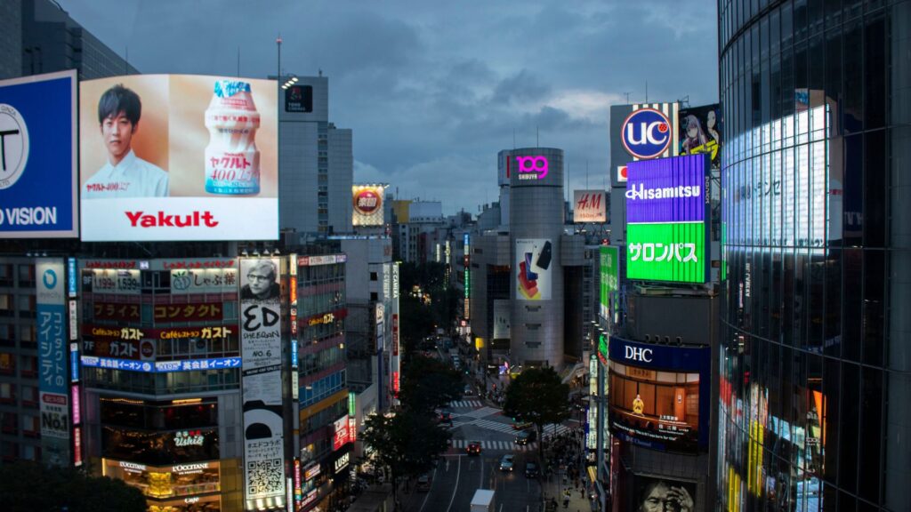 Why Mobile Billboard Advertising is the Future of Brand Visibility